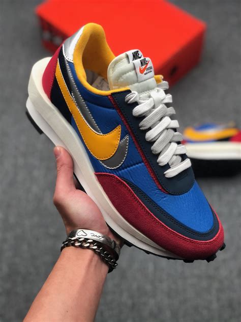 nike sacai waffle price